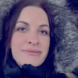 Meet your Posher, Addison